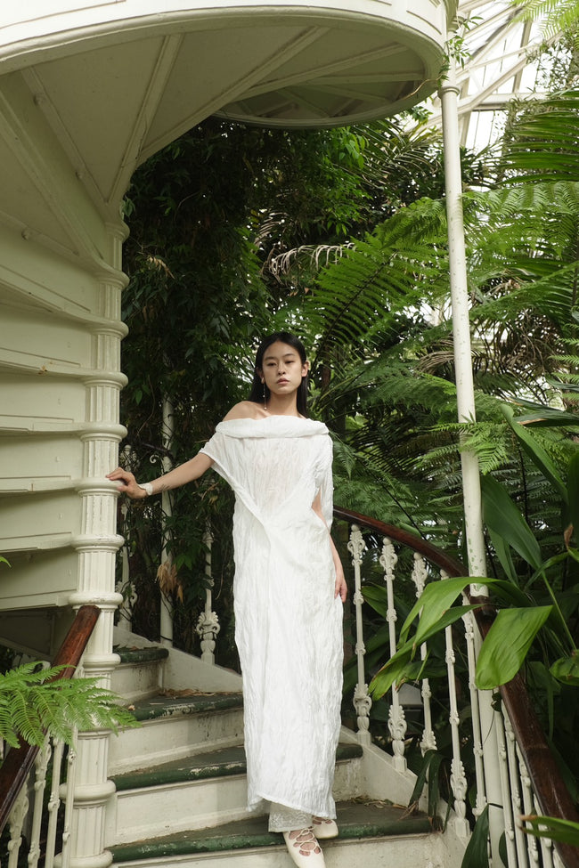 雪漫垂絲斜肩洋裝 Winter Willow Dress