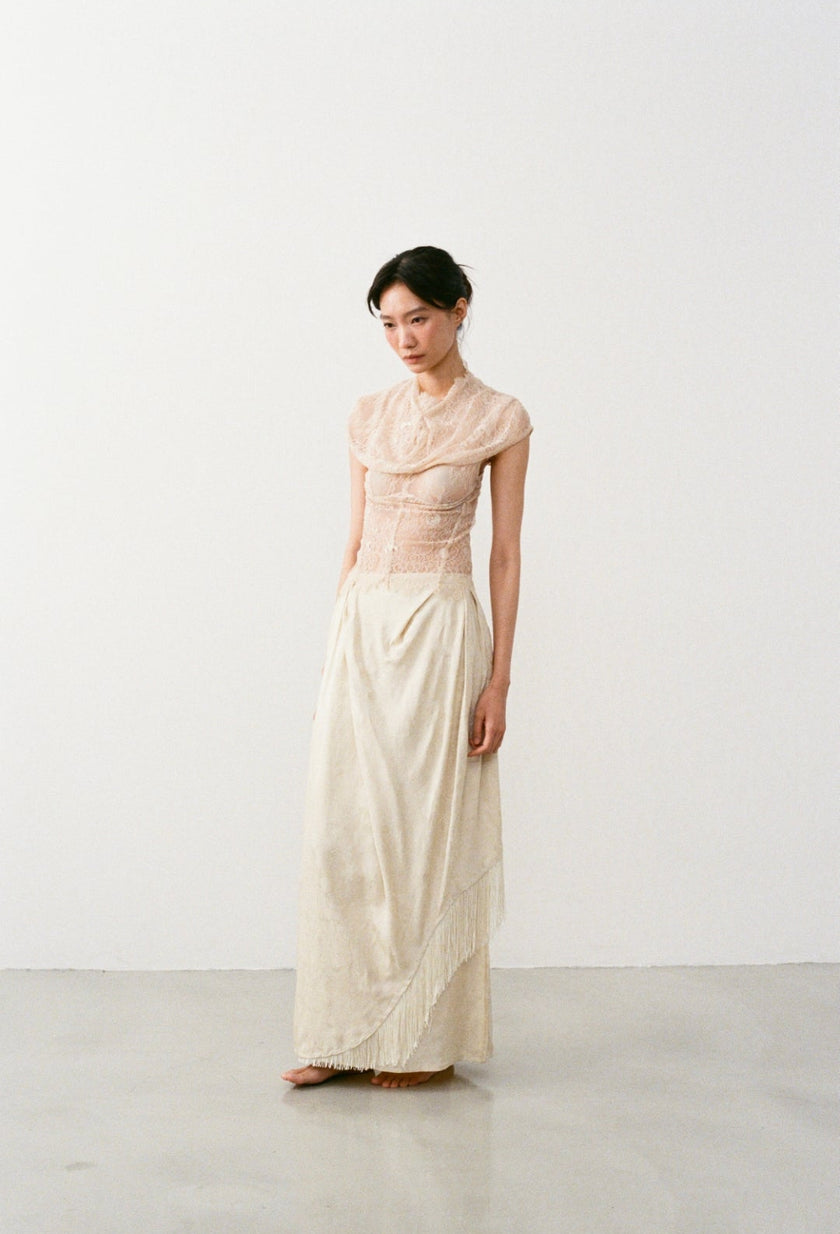 杏蕾絲上衣 LIGHT LACE TOP