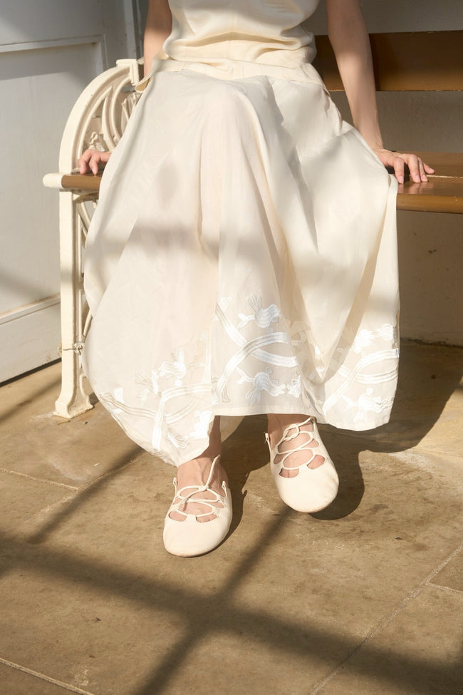 白騰懸鈴澎長裙 Arboreus Skirt