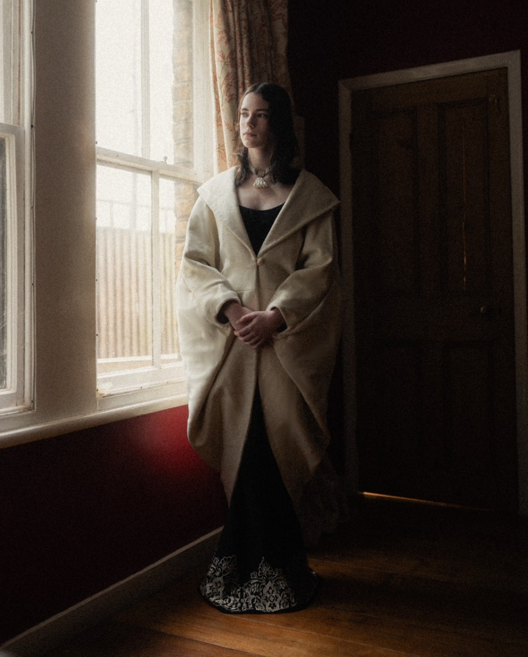 雪繭羊毛長大衣 Snow Cocoon Wool Overcoat