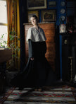 雪紋夜刺繡斗篷洋裝 Dark Embroidery Cape Dress