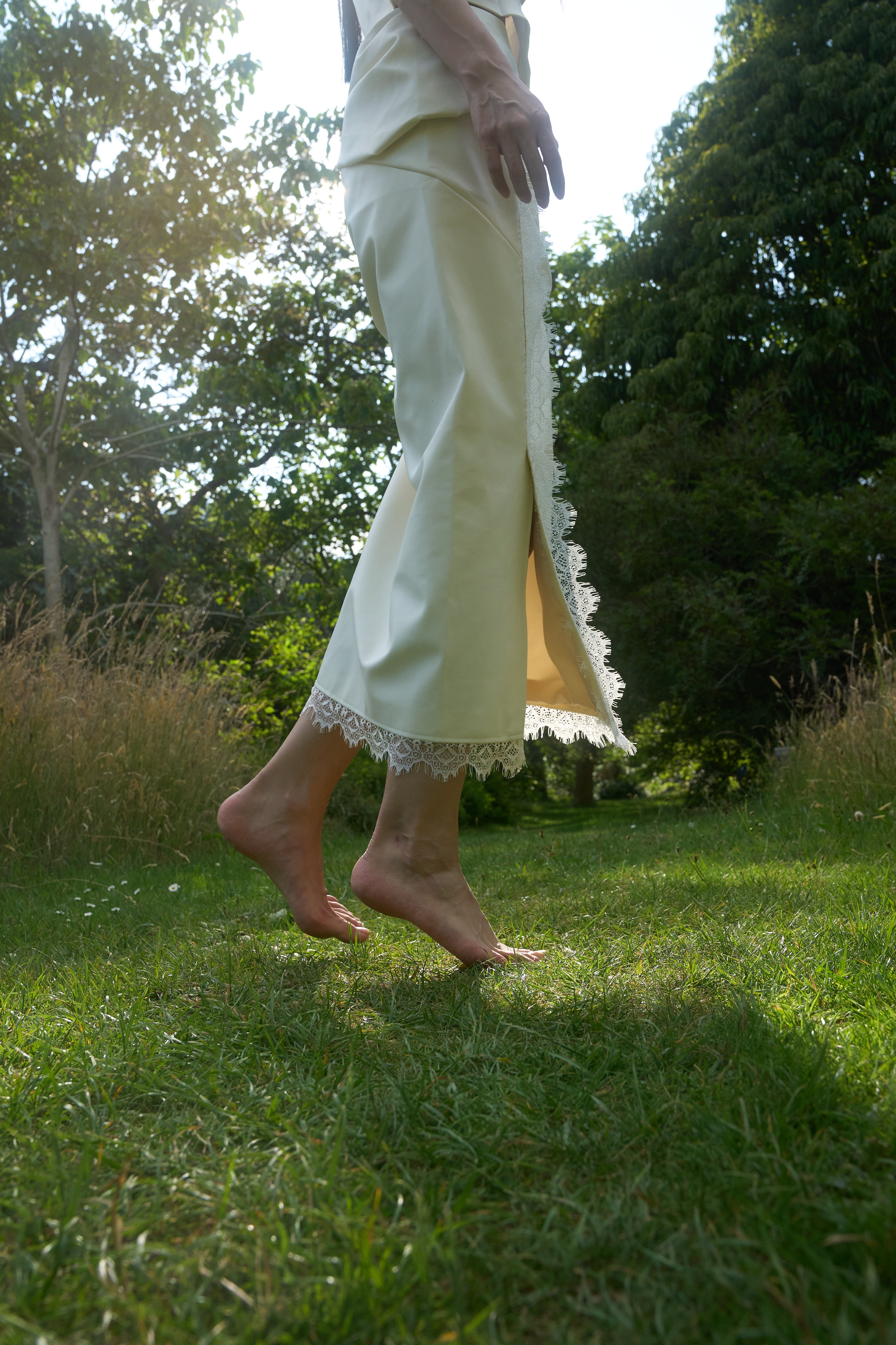 木田蕾絲蠶絲裙 Adati Lace Silk Skirt